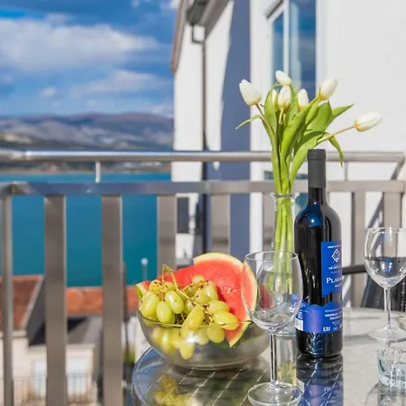 Hotel Buenavista House Trogir 3*