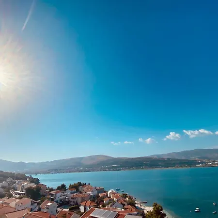 Buenavista House Trogir Hotel
