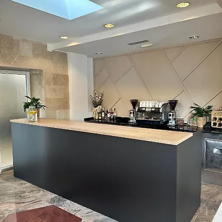 Hotel Buenavista House Trogir 3*