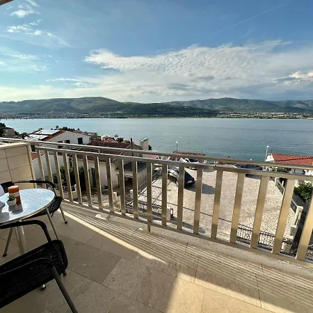 Buenavista House Trogir Hotel