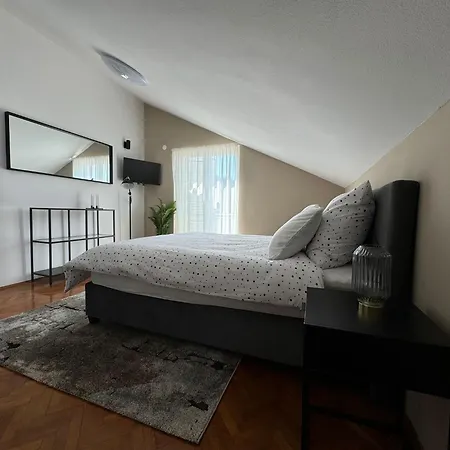 Hotel Buenavista House Trogir 3*